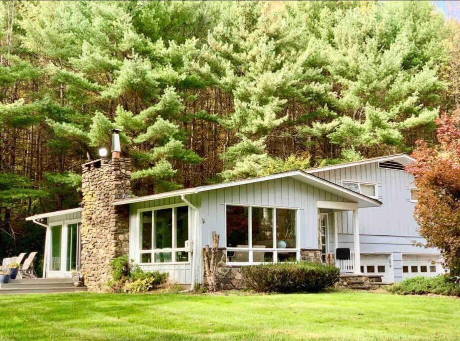 Prattvilla -Catskill -Mountain Escape 5 Bedroom ,3 Bath With Hot Tub Prattsville Luaran gambar