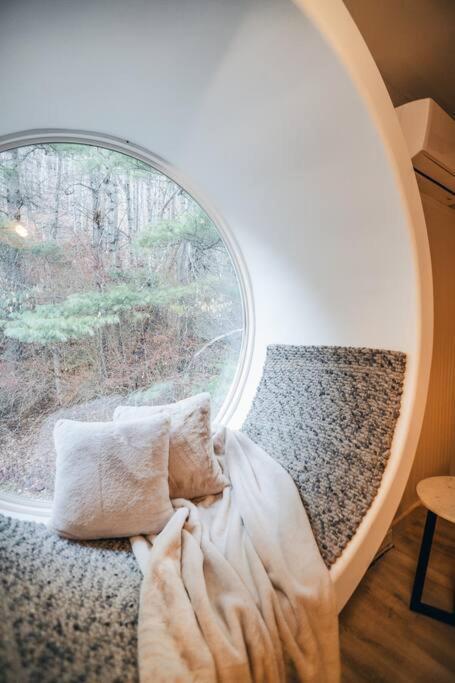 Prattvilla -Catskill -Mountain Escape 5 Bedroom ,3 Bath With Hot Tub Prattsville Luaran gambar
