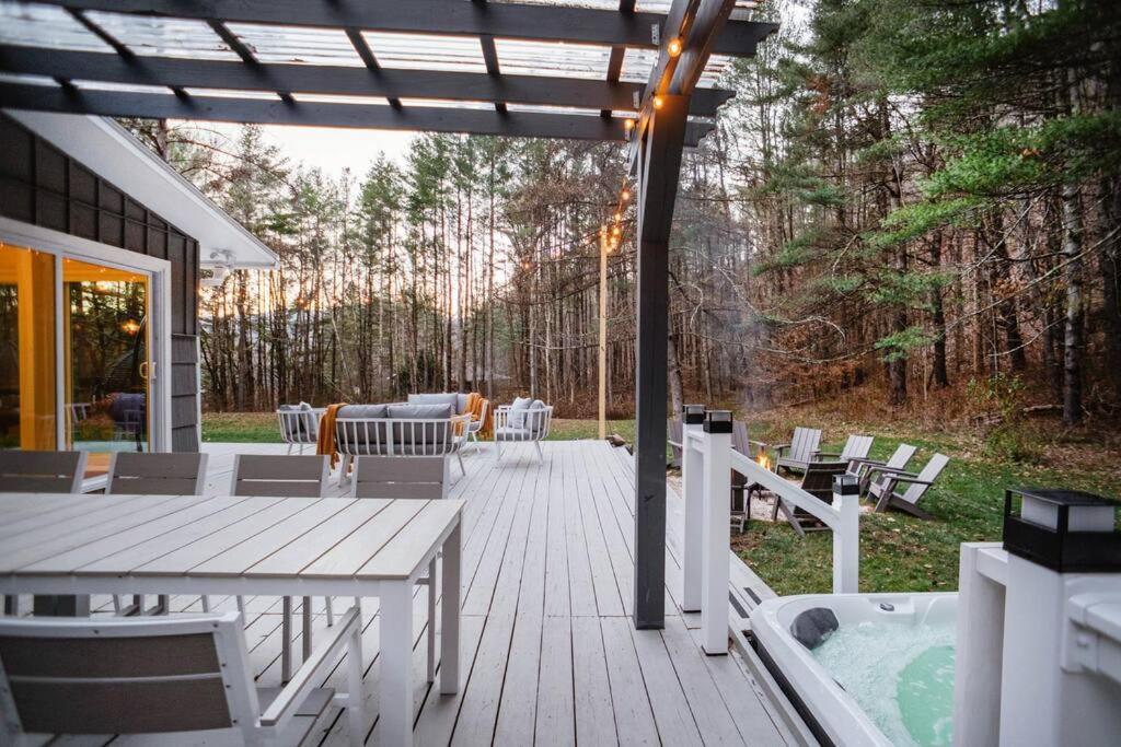 Prattvilla -Catskill -Mountain Escape 5 Bedroom ,3 Bath With Hot Tub Prattsville Luaran gambar